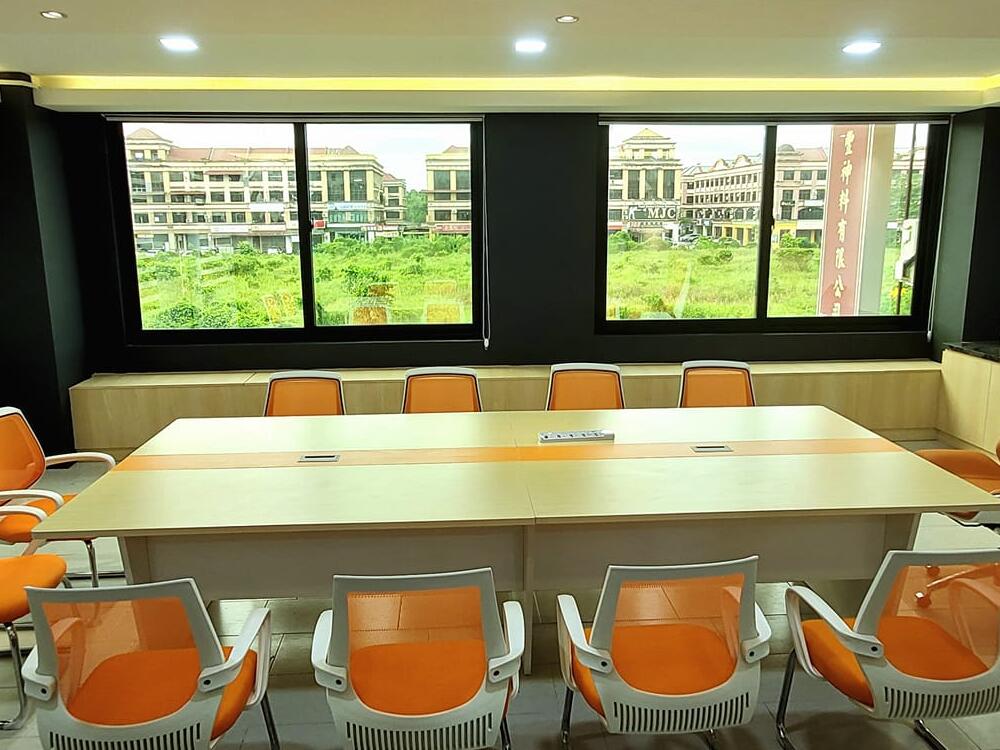 https://www.rcflyzone.com.my/FZ Meeting Room View